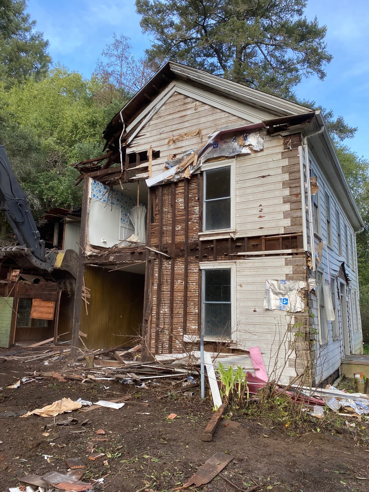 Repurposed building materials